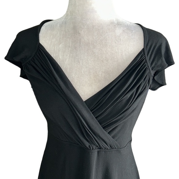 Shoshanna Black Jersey Knit Draped Surplice V-Neck A-Line Midi Dress - 8 - Picture 2 of 10